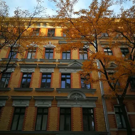 Schoener Wohnen Im Denkmal - Grosszuegig Geschnitten, Kostenfreies Wlan Apartament Lipsk