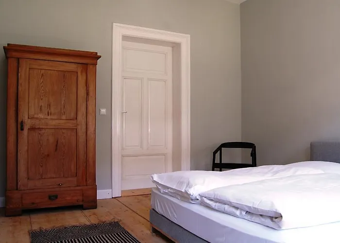 Schoener Wohnen Im Denkmal - Grosszuegig Geschnitten, Kostenfreies Wlan