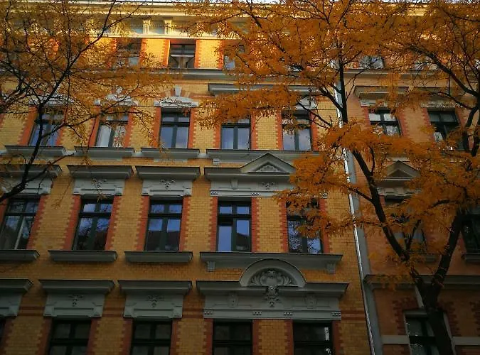 Schoener Wohnen Im Denkmal - Grosszuegig Geschnitten, Kostenfreies Wlan Apartament Lipsk