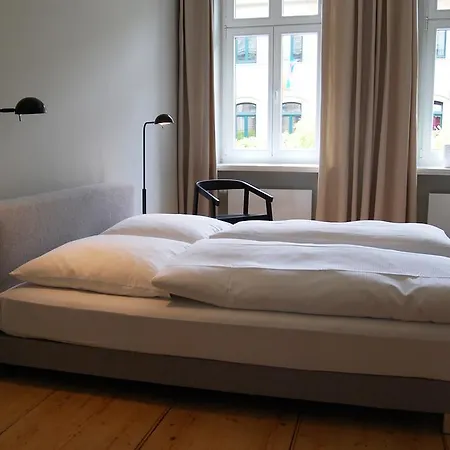 Schöner Wohnen Im Denkmal - Großzügig Geschnitten, Kostenfreies Wlan Apartamento *