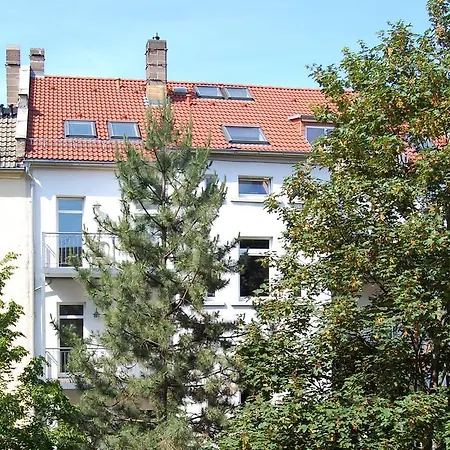 Schoener Wohnen Im Denkmal - Grosszuegig Geschnitten, Kostenfreies Wlan *