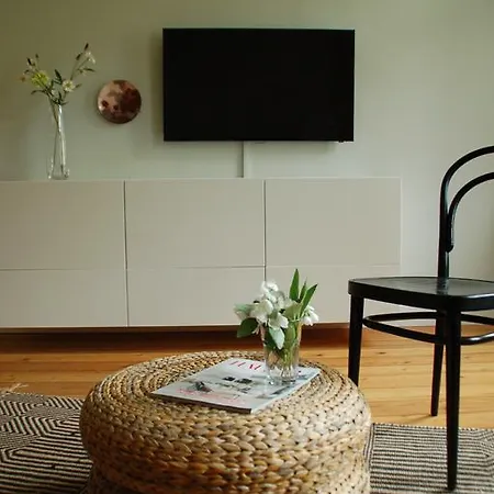 Schöner Wohnen Im Denkmal - Großzügig Geschnitten, Kostenfreies Wlan Apartamento Leipzig