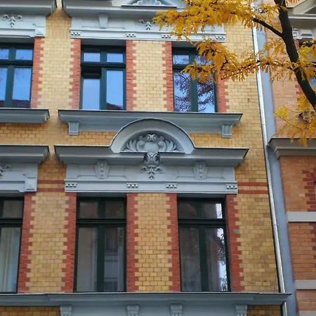 Schöner Wohnen Im Denkmal - Großzügig Geschnitten, Kostenfreies Wlan * Leipzig